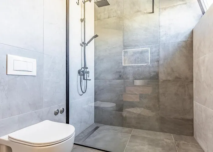 Rougemarin - Rouge With Private Pool *